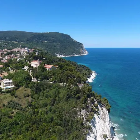 Bed & Breakfast Amare 3*